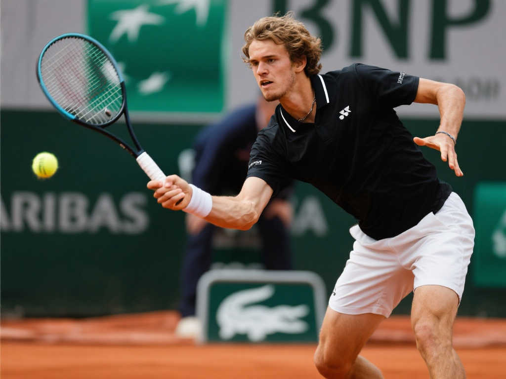 高价签约是 高价签约是